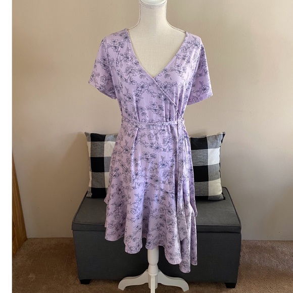Ava & Viv Dresses & Skirts - Ava & Viv Purple Faux Wrap Dress Size 0X